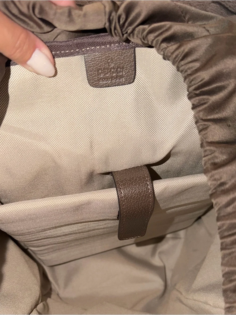 Gucci large classic